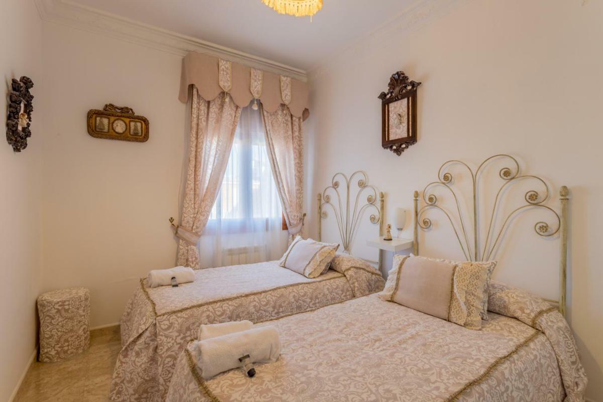 Casa Ludima Villa Fuentes de Andalucia Ngoại thất bức ảnh