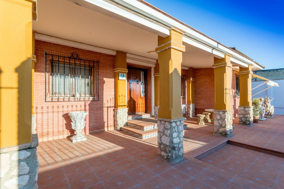 Casa Ludima Villa Fuentes de Andalucia Ngoại thất bức ảnh