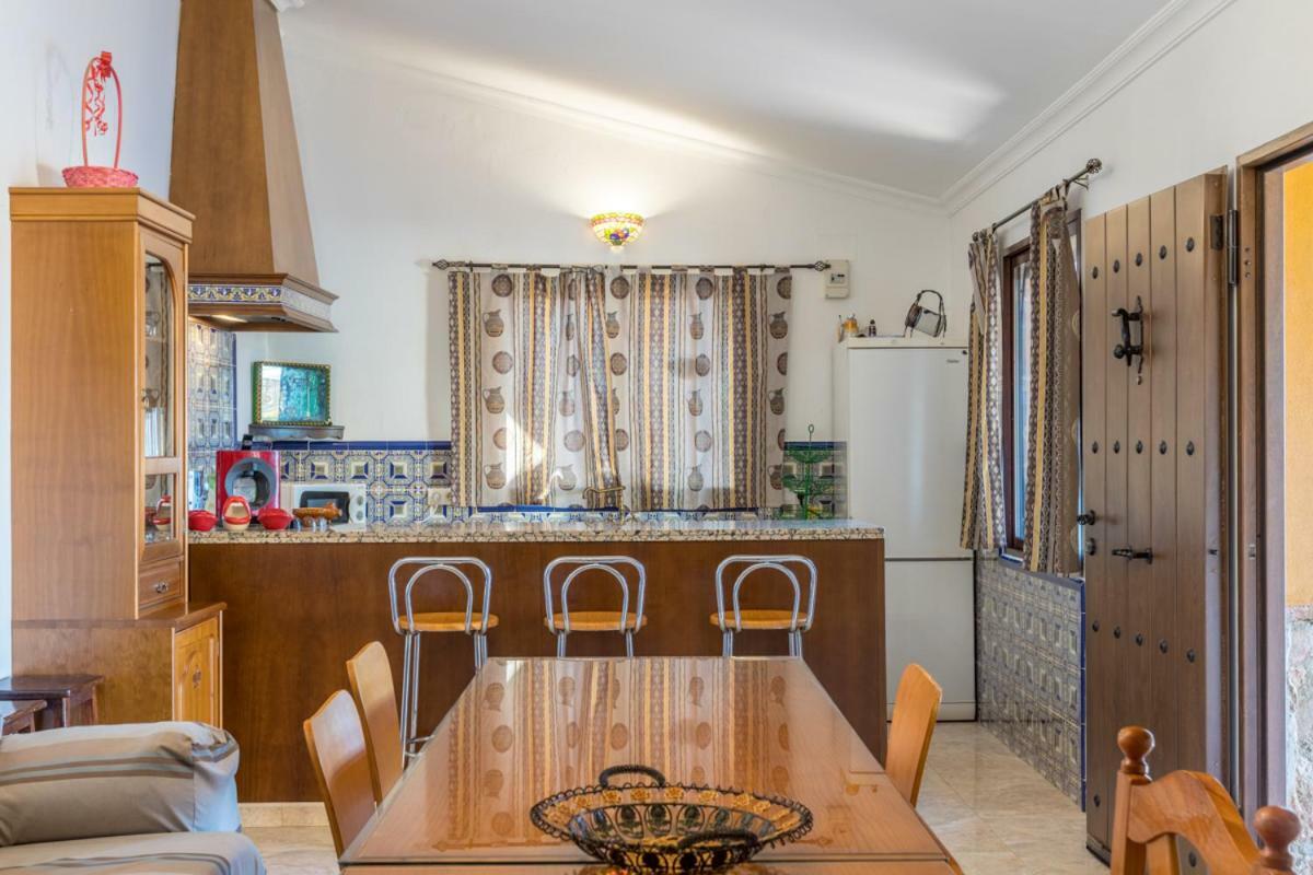 Casa Ludima Villa Fuentes de Andalucia Ngoại thất bức ảnh
