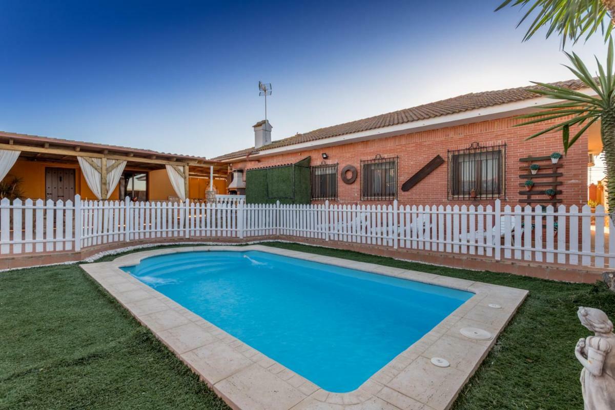 Casa Ludima Villa Fuentes de Andalucia Ngoại thất bức ảnh